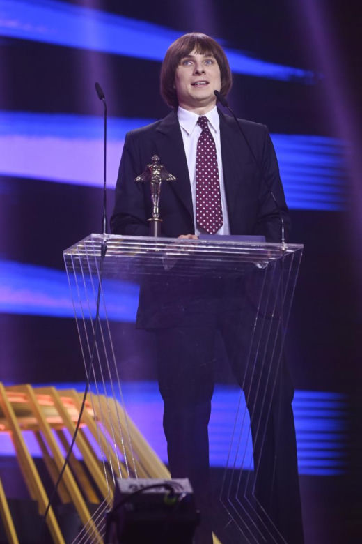 Ralph Kaminski wzbudza wiele kontrowersji. Jego awangardowe stylizacje przyciągają wzrok