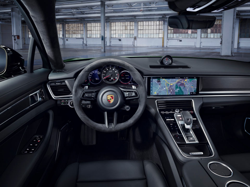 Nowe warianty Porsche Panamera po liftingu (2021)