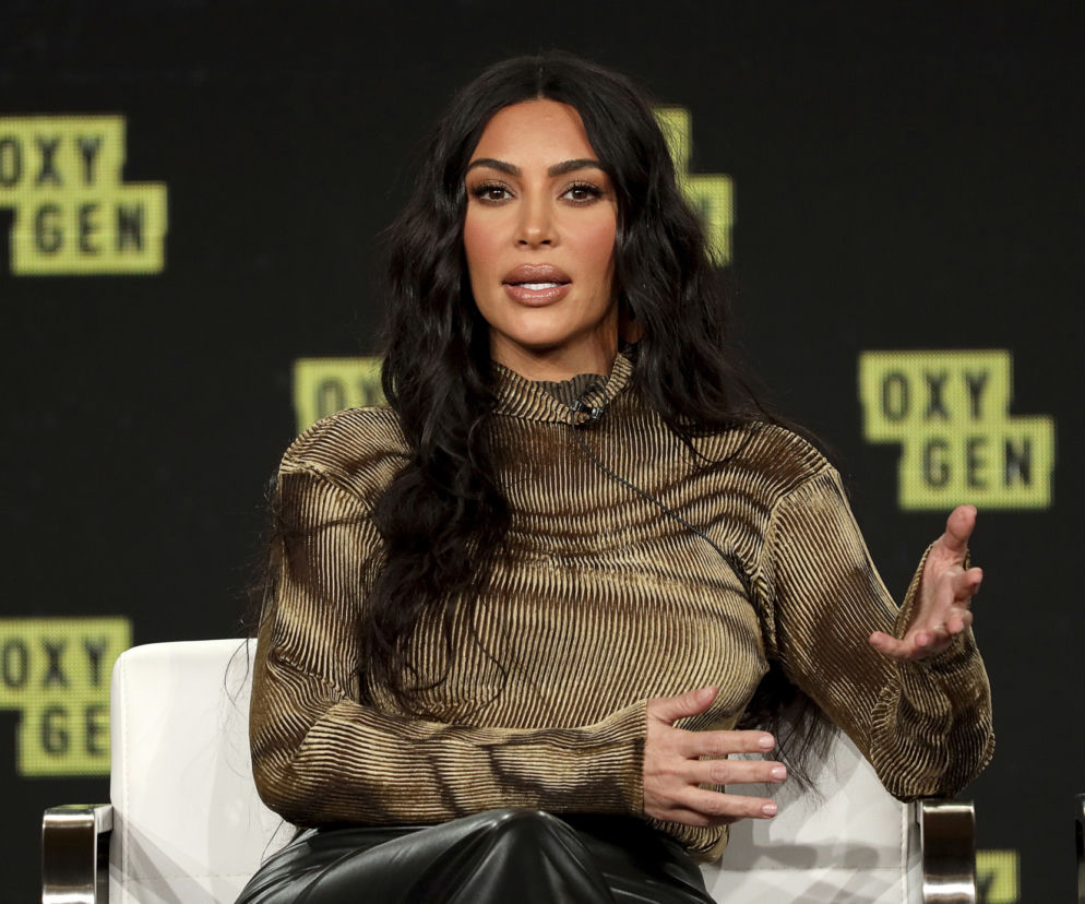 Kim Kardashian pomogła afgańskim piłkarkom uciec od koszmaru. Nie uwierzysz co zrobiła!