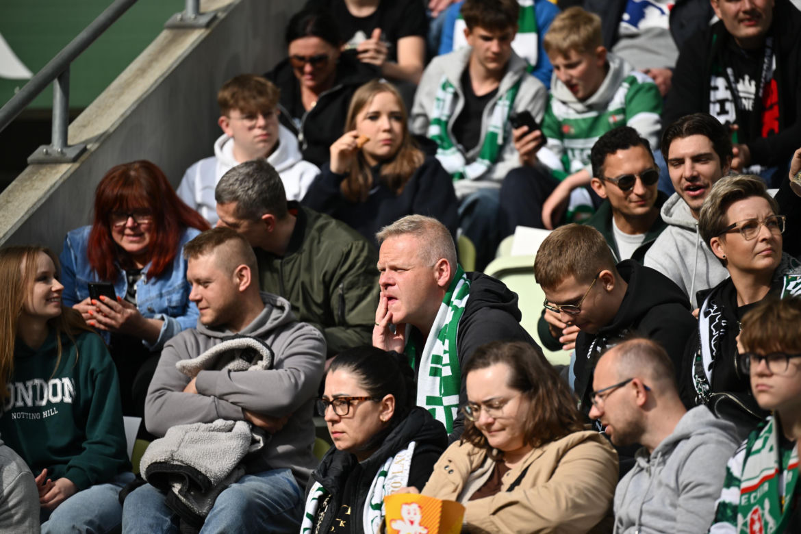 Lechia Gdańsk - Legia Warszawa: Zdjęcia kibiców z meczu 33. kolejki PKO BP Ekstraklasy