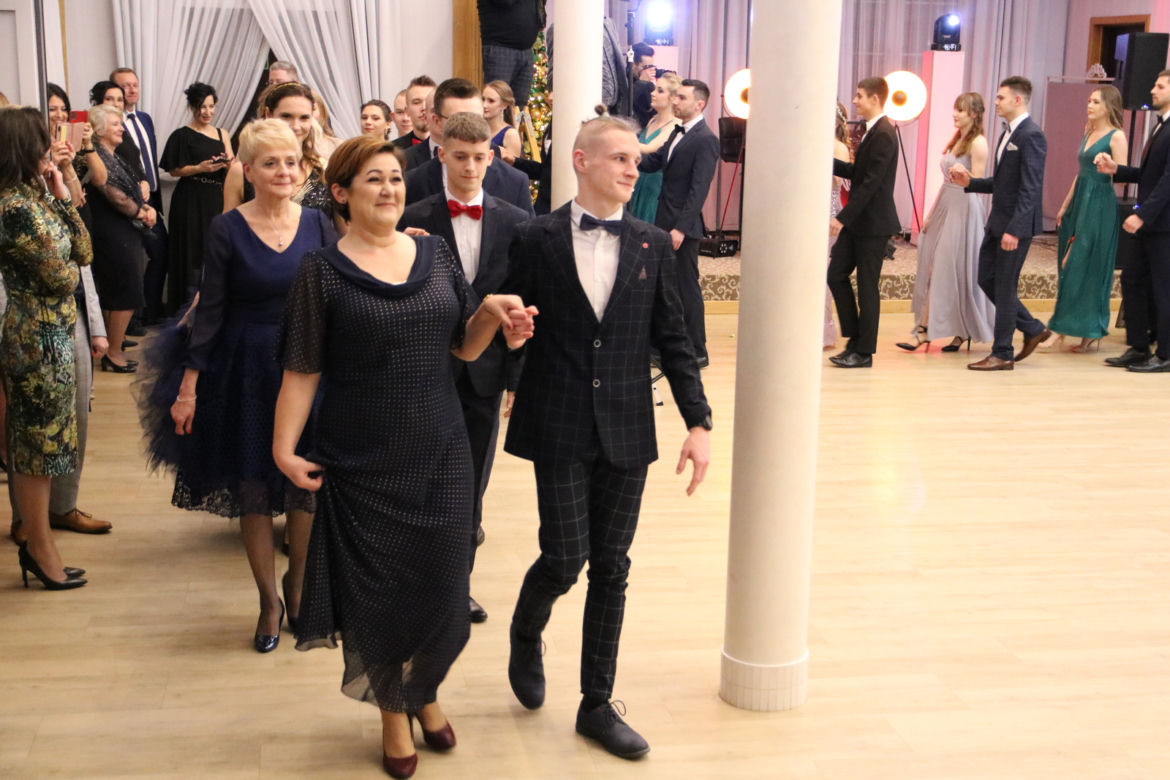 Studniówka Zespołu Szkół Gospodarczych im. Mikołaja Spytka Ligęzy w Rzeszowie