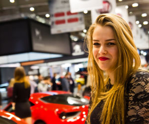 hostessy na targach Motor Show Poznań 2016