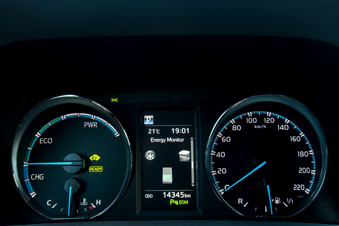 Toyota RAV4 Hybrid E-Four Prestige