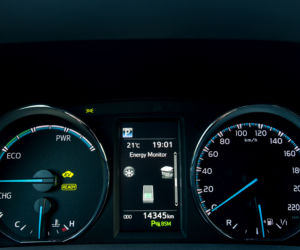 Toyota RAV4 Hybrid E-Four Prestige