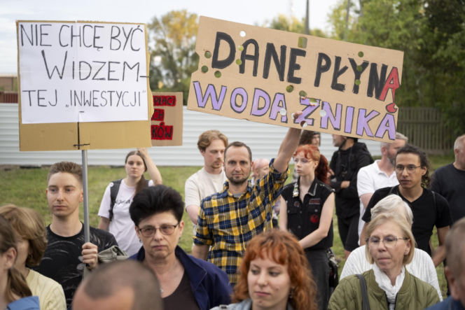 Protest w Piasecznie przeciwko Data Center
