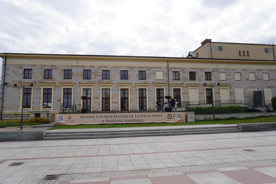 Piknik mieszkańców z karatekami w Skarżysku-Kamiennej