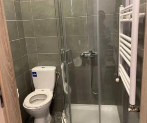 Luksus w wersji XS. 10 metrów na skraju Warszawy za jedyne 2 tys. zł