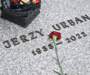 Tak wygląda grób Jerzego Urbana