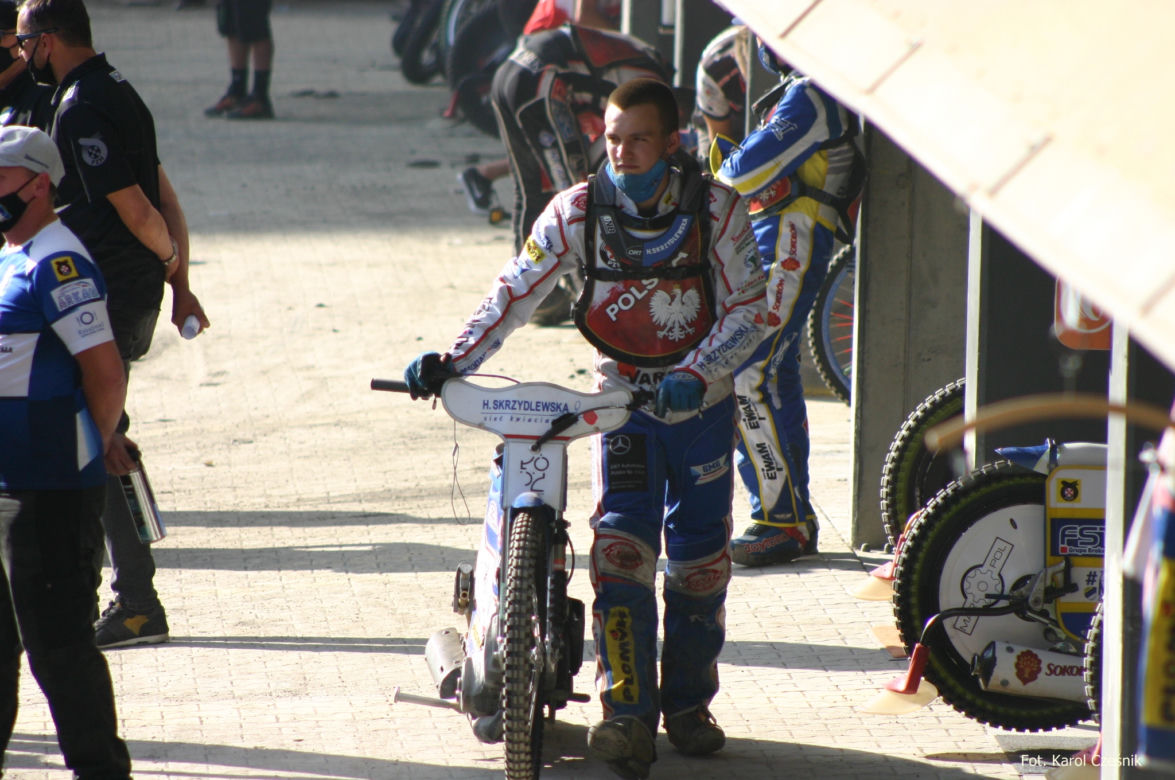Zaplecze Kadry Juniorów na Motoarenie. Młodzieżowcy rywalizowali w Toruniu - dzień 1