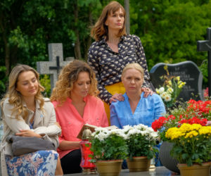 Przyjaciółki, odc. 168: Anka (Magdalena Stużyńśka), Inga (małgorzata Socha), Patrycja (Joanna Liszowska), Zuza (Anita Sokołowska)