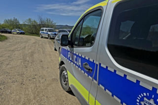 Trwają poszukiwania zaginionej 63-latki. Policja natrafiła na opuszczony samochód