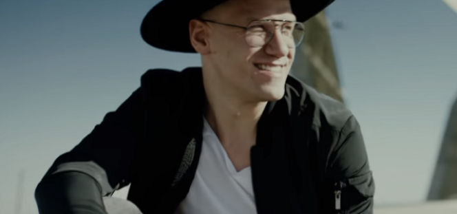 Polska piosenka na Eurowizję 2018 - o czym jest Light Me Up? TEKST 