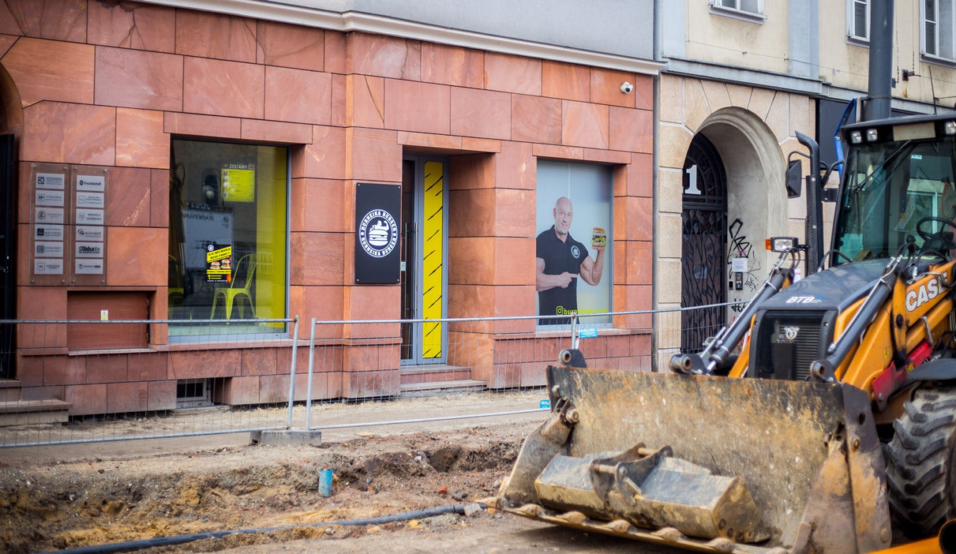 Katowice: Hardkorowy koksu otwiera "Burneika burger" i ma nie być lipy 