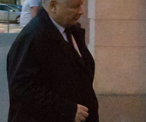 Kaczyński w Krakowie odwiedził grób brata
