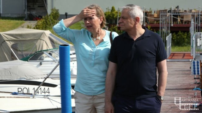 Barwy szczęścia odc. 1218. Alina (Hanna Dunowska), Waldemar (Jacek Romanowski)