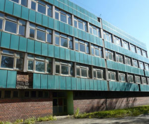 Opuszczony szpital w Zabrzu. Kiedyś świetna lecznica. Teraz odstraszająca ruina