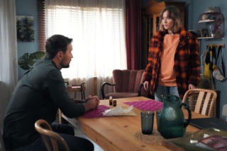 Barwy szczęścia odc. 3362. Renata (Anna Mrozowska), Marcin Kodur (Oskar Stoczyński)