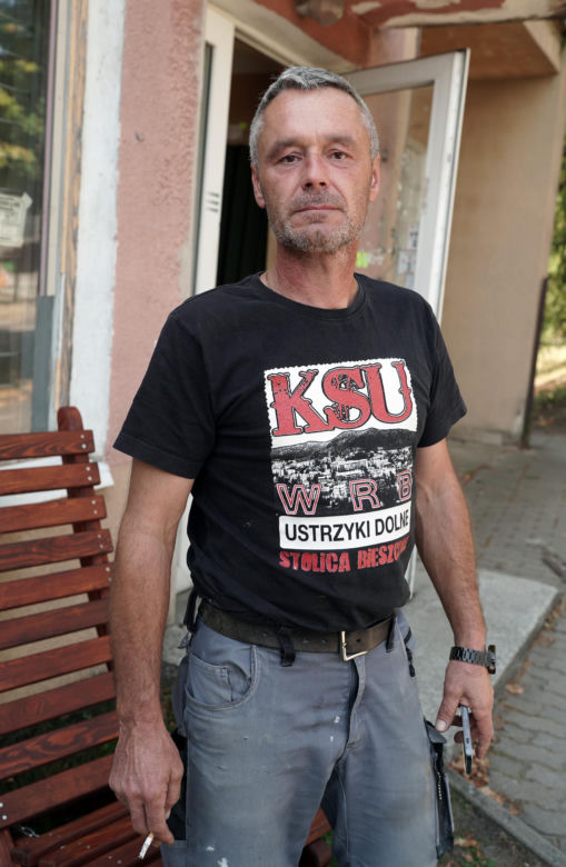 Mieszkańcy Krynek przy granicy z Białorusią z niepokojem patrzą w górę