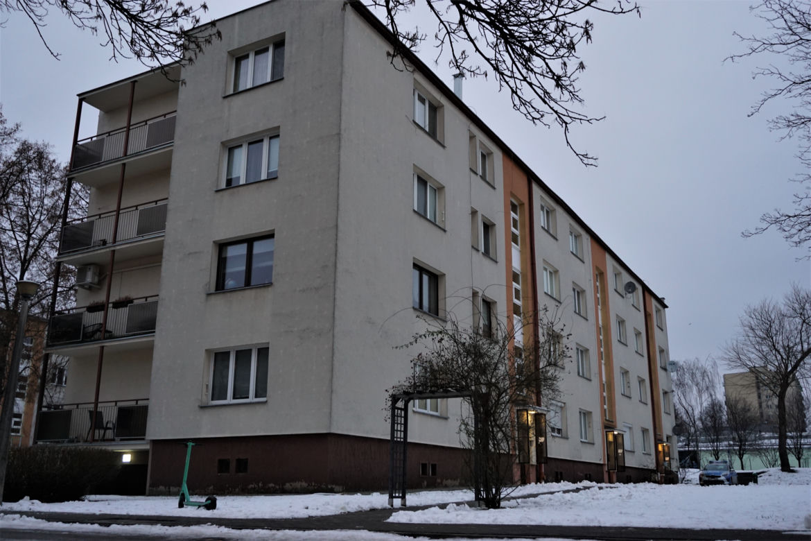 Tragiczna awantura domowa w Bydgoszczy. Dwóch mężczyzn nie żyje, dwie kobiety ciężko ranne [ZDJĘCIA]