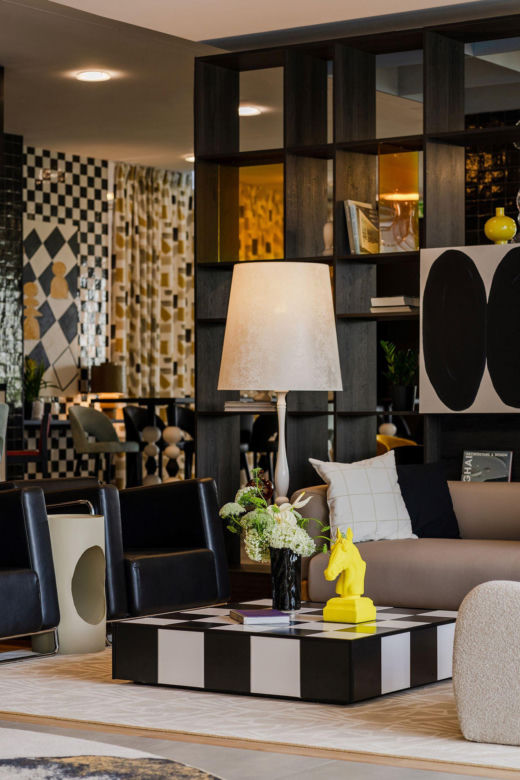 Warszawski hotel Ibis inspirowany serialem "Gambit Królowej"