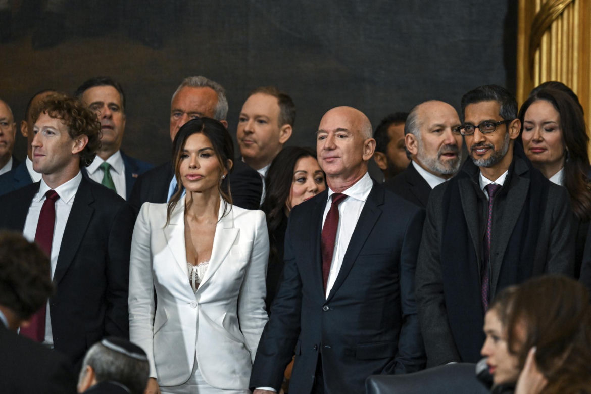 Jeff Bezos usidlony! Lauren Sanchez rozsyła zaproszenia na ślub