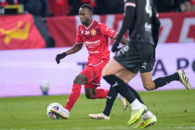 Widzew wydał za niego miliony, nie mógł wrócić do Polski. Co dalej z Bukarim?