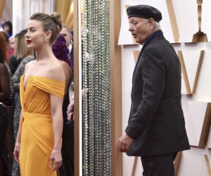 Oscary 2022. Julianne Hough i Bill Murray 