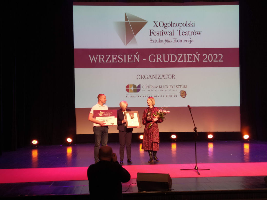 ZOBACZ ZDJĘCIA z gali podsumowującej 10. Festiwal Teatrów Sztuka plus Komercja i z koncertu Roberta Rozmusa