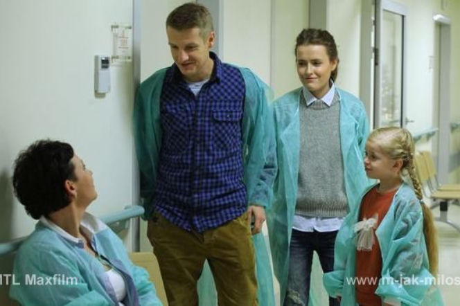 M jak miłość odc. 1062. Paweł (Rafał Mroczek), Ala (Olga Frycz), Basia (Gabriela Raczyńska)