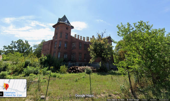 „Pałac satanistów”, pałacyk przy ul. Broniewskiego w Pruszkowie. Historia w opisie.