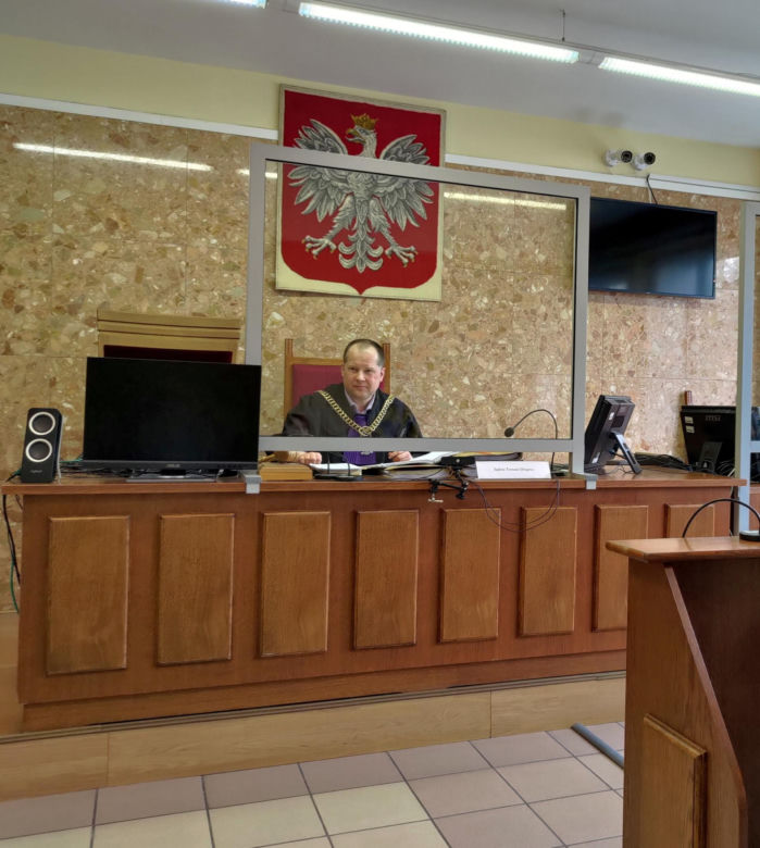 Tomasz S. broni się przed sądem. Generatorem plazmy wyganiał patogeny
