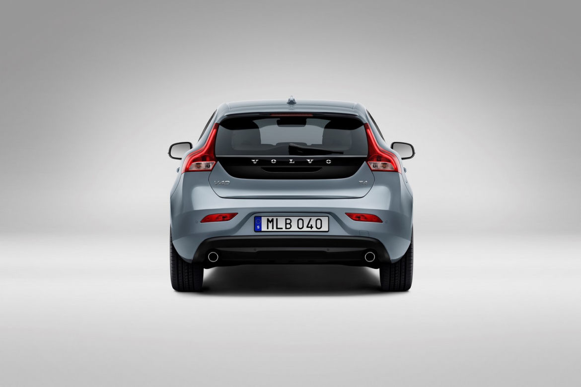 Volvo V40 lifting 2017