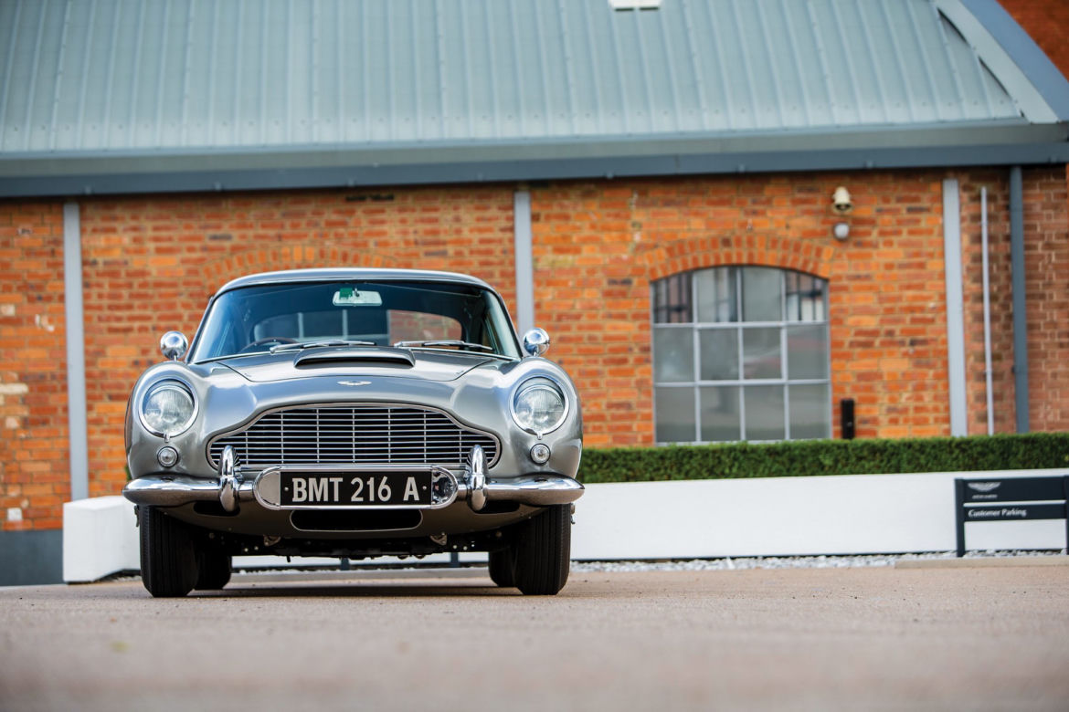 Oryginalny Aston Martin DB5 Jamesa Bonda