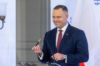 Wydało się, co Nawrocki myśli o Radiu Maryja. Mocne słowa na urodzinach u Rydzyka