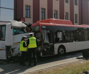 Rzeszów. Wypadek autobusów na Al. Rejtana [GALERIA]