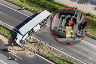 Gigantyczny korek na S8. Ciężarówka przewróciła się na trasie, paraliż ruchu