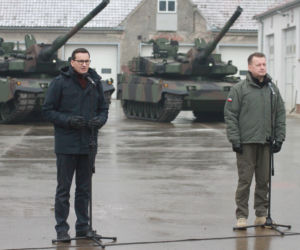 Mateusz Morawiecki i Mariusz Błaszczak z zarzutami! Znamy szczegóły