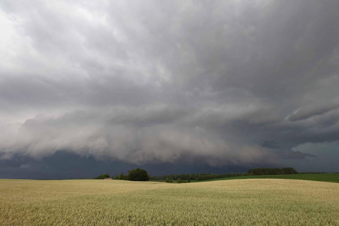 Pogodowy horror! To szok, co dzieje się nad Polską. Potężne burze