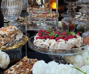 Wielkanoc u Przetakiewicz? To nie święta, to luksusowy bankiet!