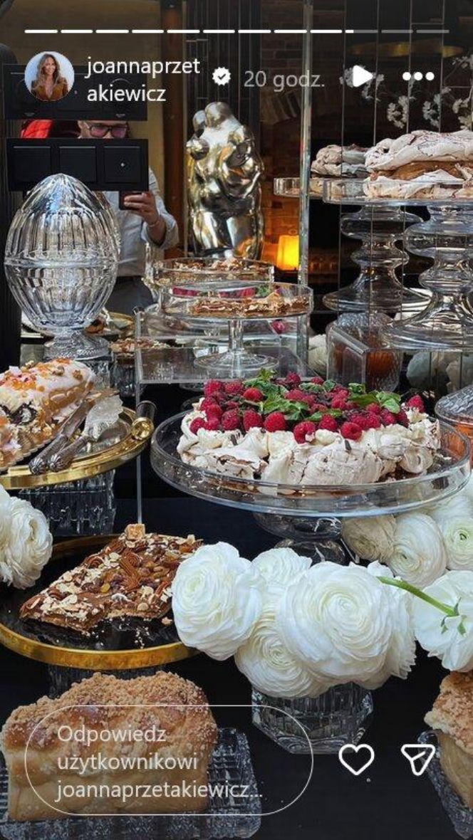 Wielkanoc u Przetakiewicz? To nie święta, to luksusowy bankiet!
