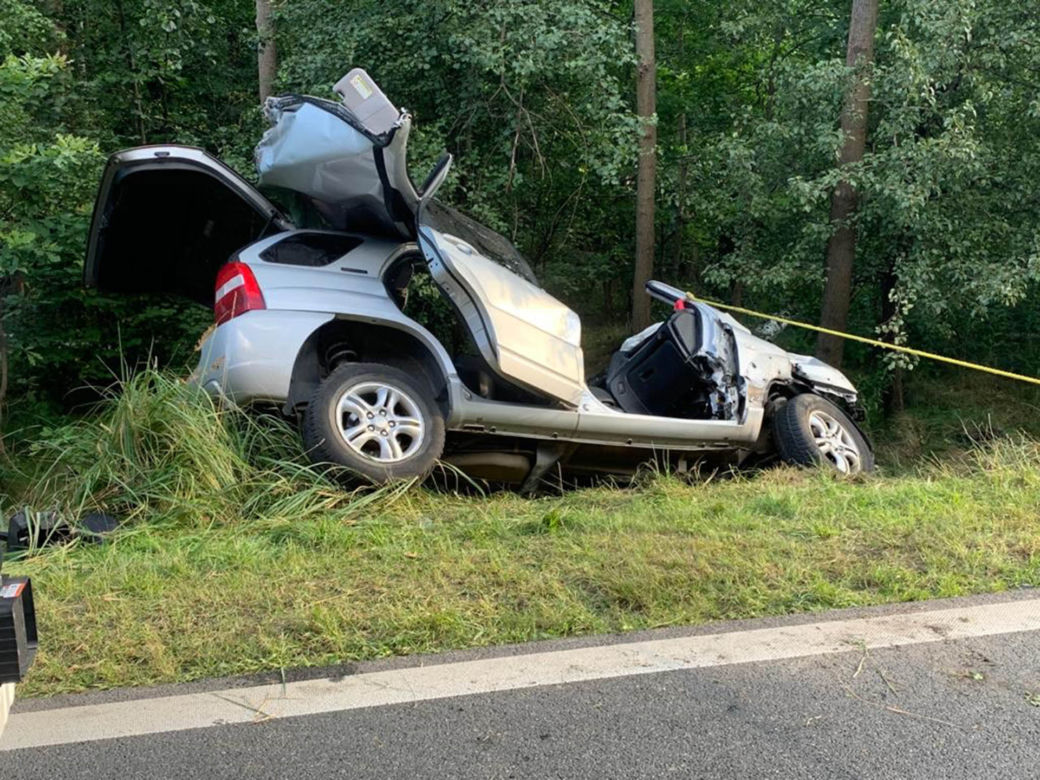 Śmiertelny wypadek w Wesołej. Czołowe zderzenie z ciężarówką 