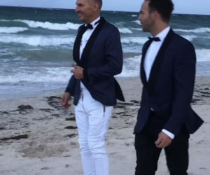 Krzysztof Gojdź i Marcin Roznowski: Ślub na plaży