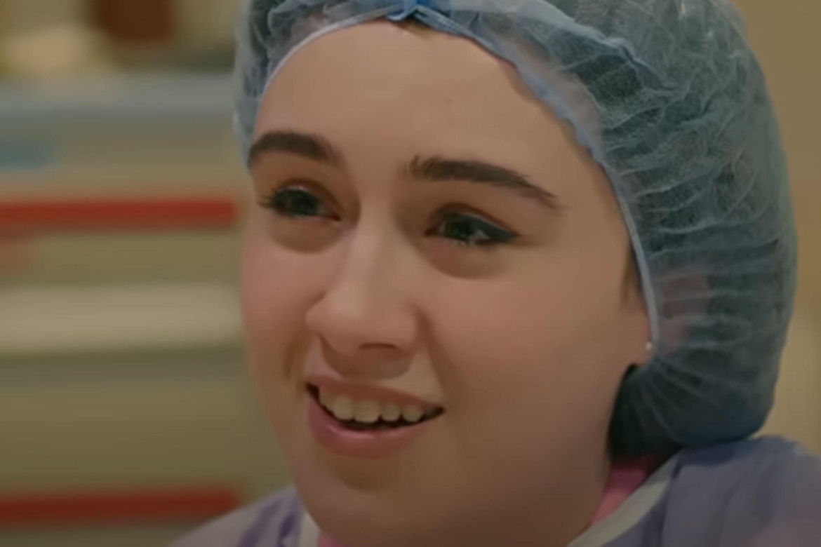 Radość Zeynep, kiedy Halil wybudzi się po operacji 