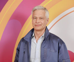 Michał Żebrowski od lat wciela się w Falkowicza w Na dobre i na złe. Już na początku kariery aktorskiej był bożyszczem kobiet [GALERIA]