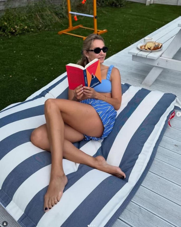 Małgorzata Socha gra nogami