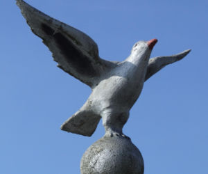 Jedno z najpiękniejszych miast na Śląsku leży blisko Katowic. Zachwyca zabytkowym ratuszem