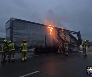pożar naczepy ciężarówki na A2 Polaki