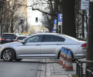 Anna Zalewska w służbowej limuzynie