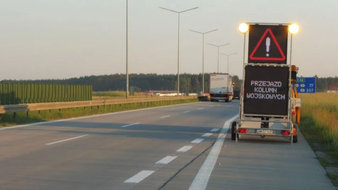Śląskie: Wojsko na ulicach! Pancerne kolumny w kilku miastach. O co chodzi?