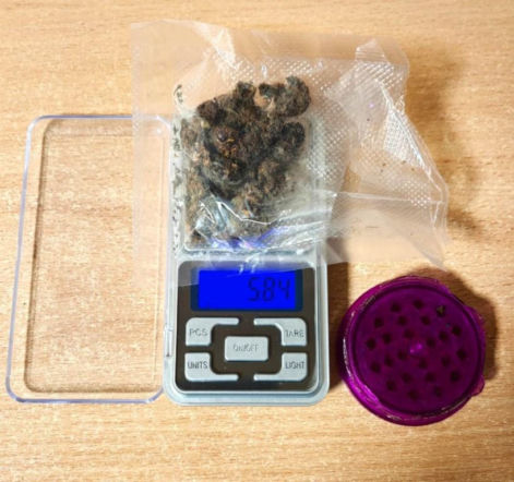 Dzielnicowy z Grybowa w akcji.  Wpadły dwie osoby! 